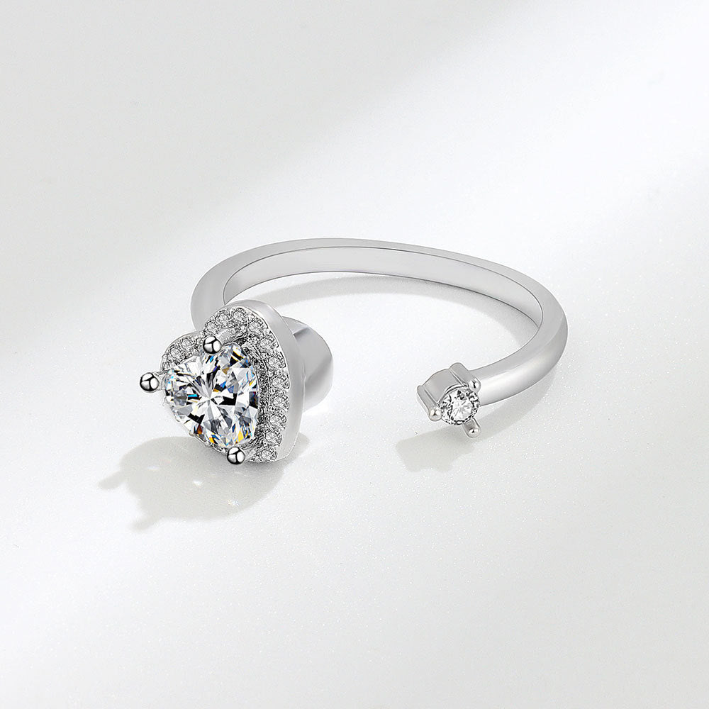 💍 Lumière Heart Ring