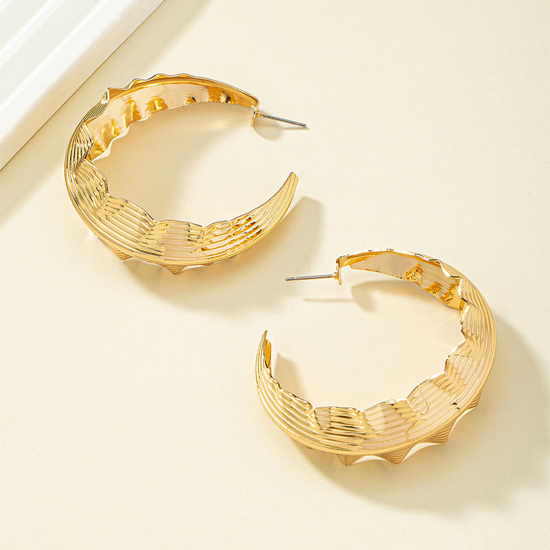 Lumière Gold Stud Earrings